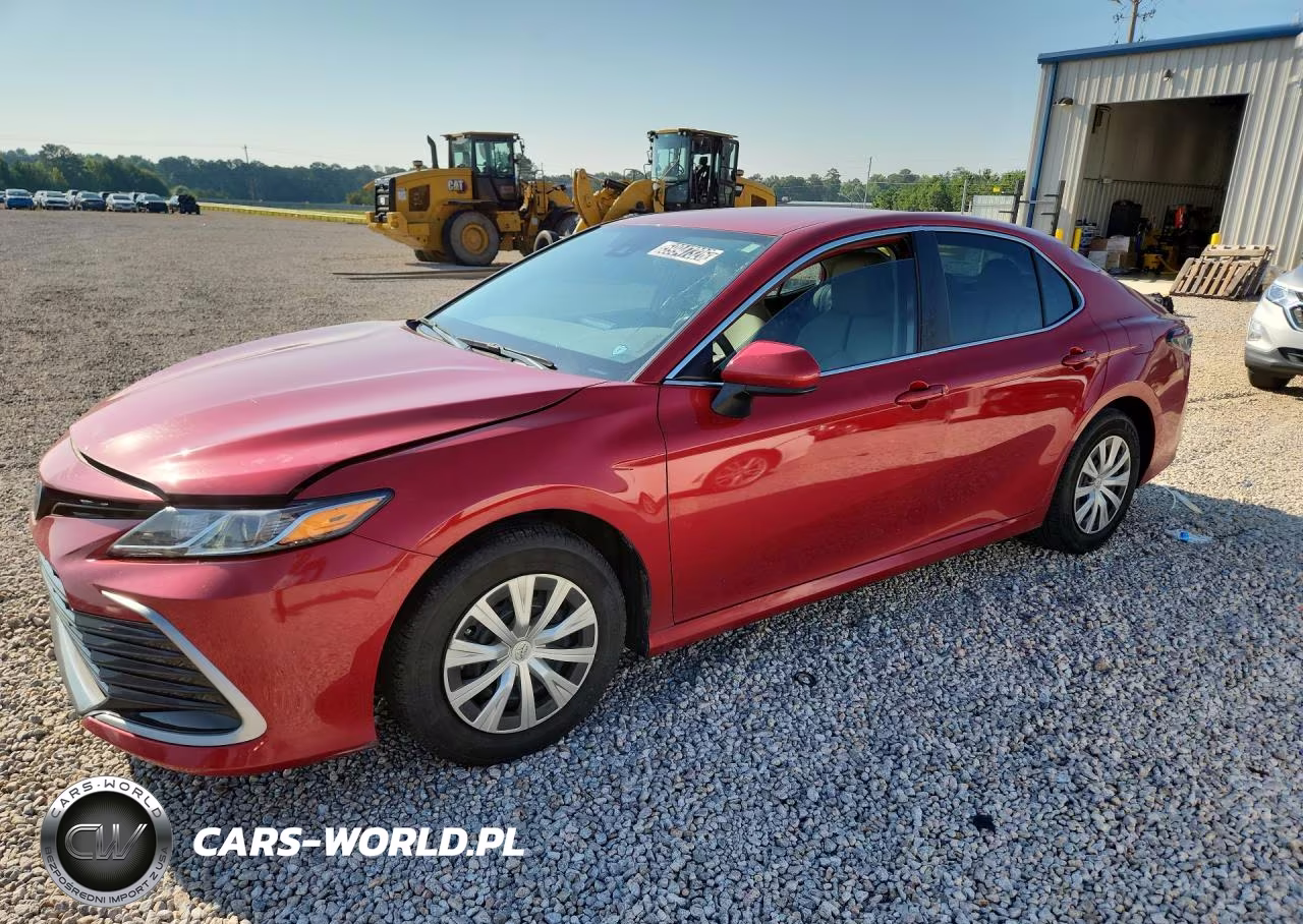 2023 Toyota Camry Le – zdjęcie 1 z 12