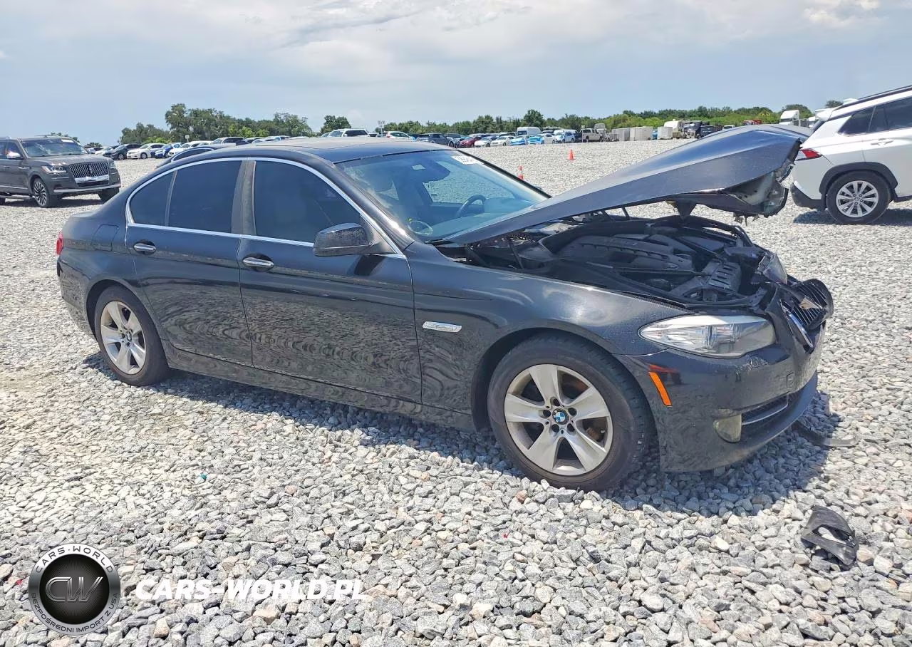 2011 BMW 528 I VIN:WBAFR1C5XBDS35656 - 4