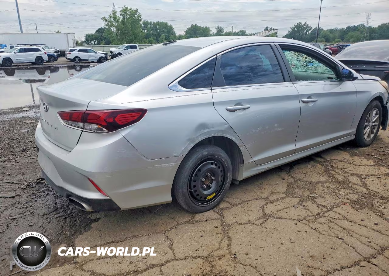 2018 Hyundai Sonata Se VIN:5NPE24AF4JH607744 - 3