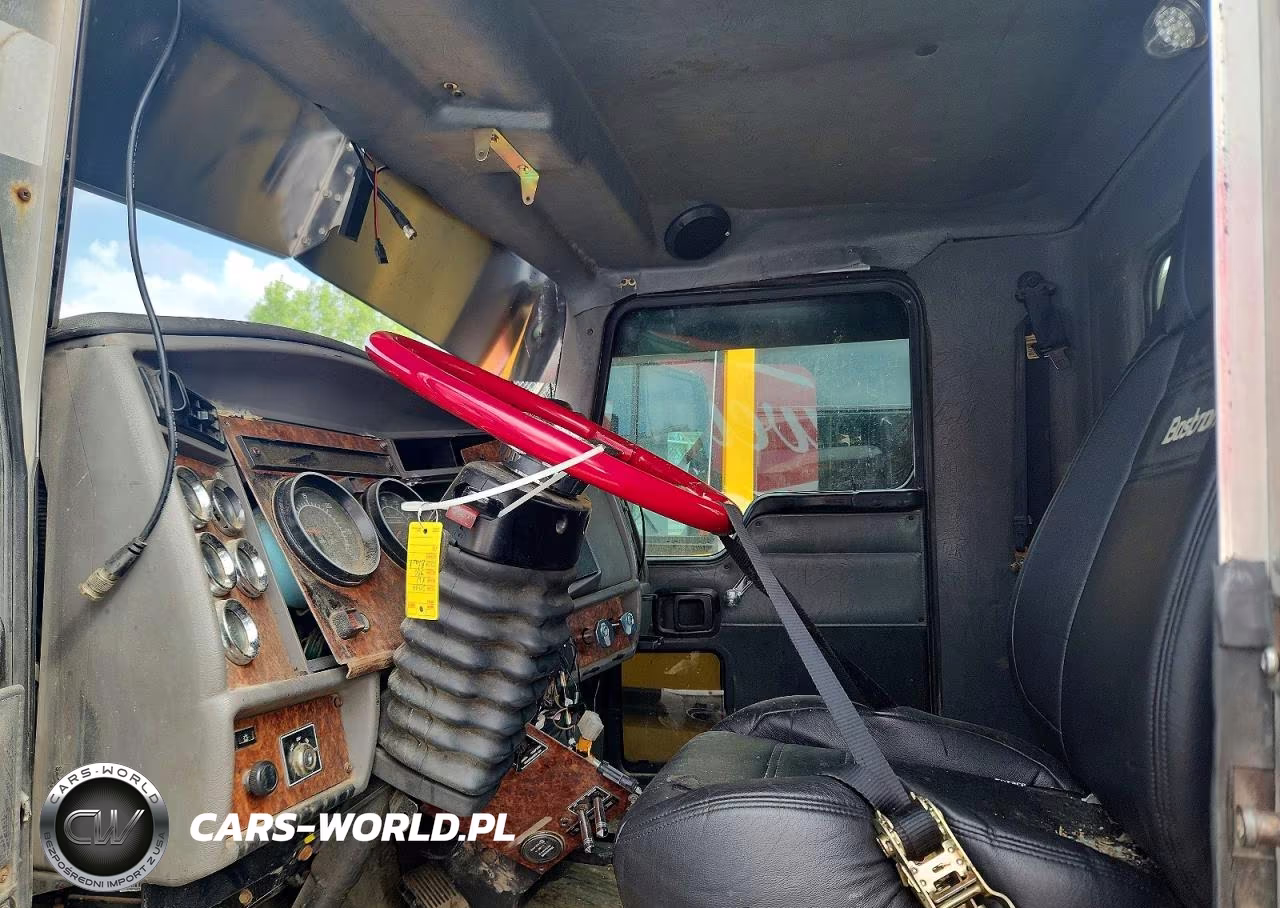 2004 Kenworth T300 Flatbed Truck VIN:2XKMAD7XX4M060504 - 7