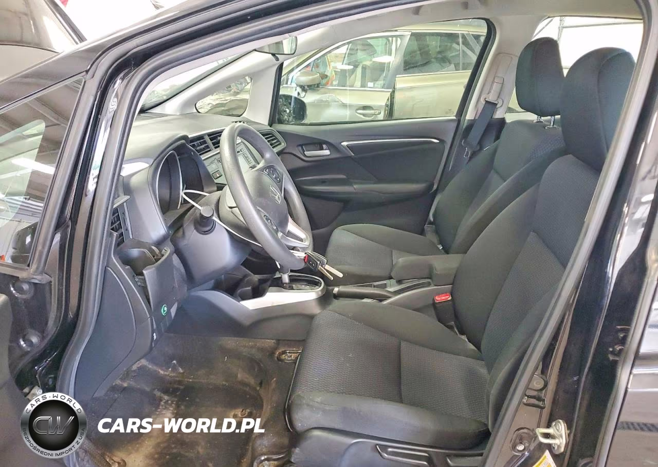2019 Honda Fit Lx VIN:3HGGK5H46KM753482 - 7