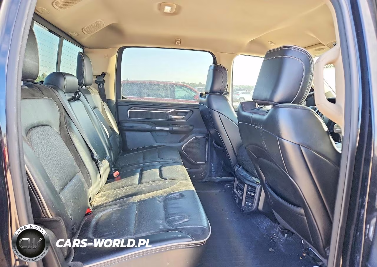 2019 Ram 1500 Laramie VIN:1C6SRFJT9KN544150 - 10