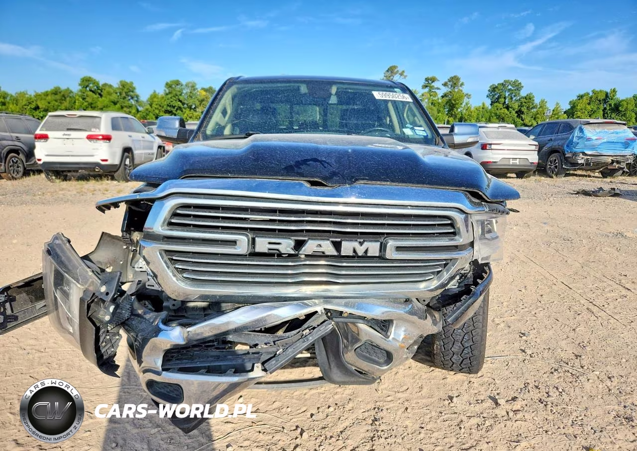 2019 Ram 1500 Laramie VIN:1C6SRFJT9KN544150 - 5