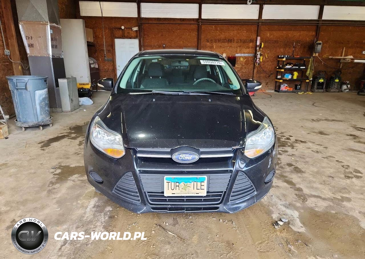 2014 Ford Focus Se VIN:1FADP3F27EL361146 - 5