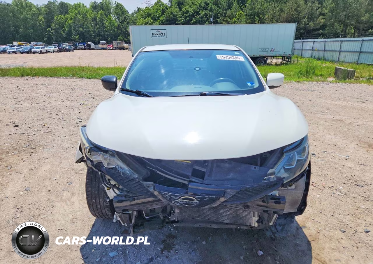 2018 Nissan Rogue Sport S VIN:JN1BJ1CR3JW263459 - 5
