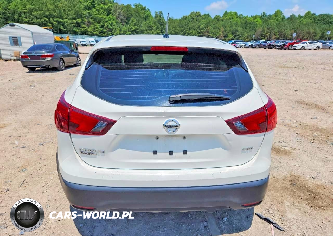 2018 Nissan Rogue Sport S VIN:JN1BJ1CR3JW263459 - 6
