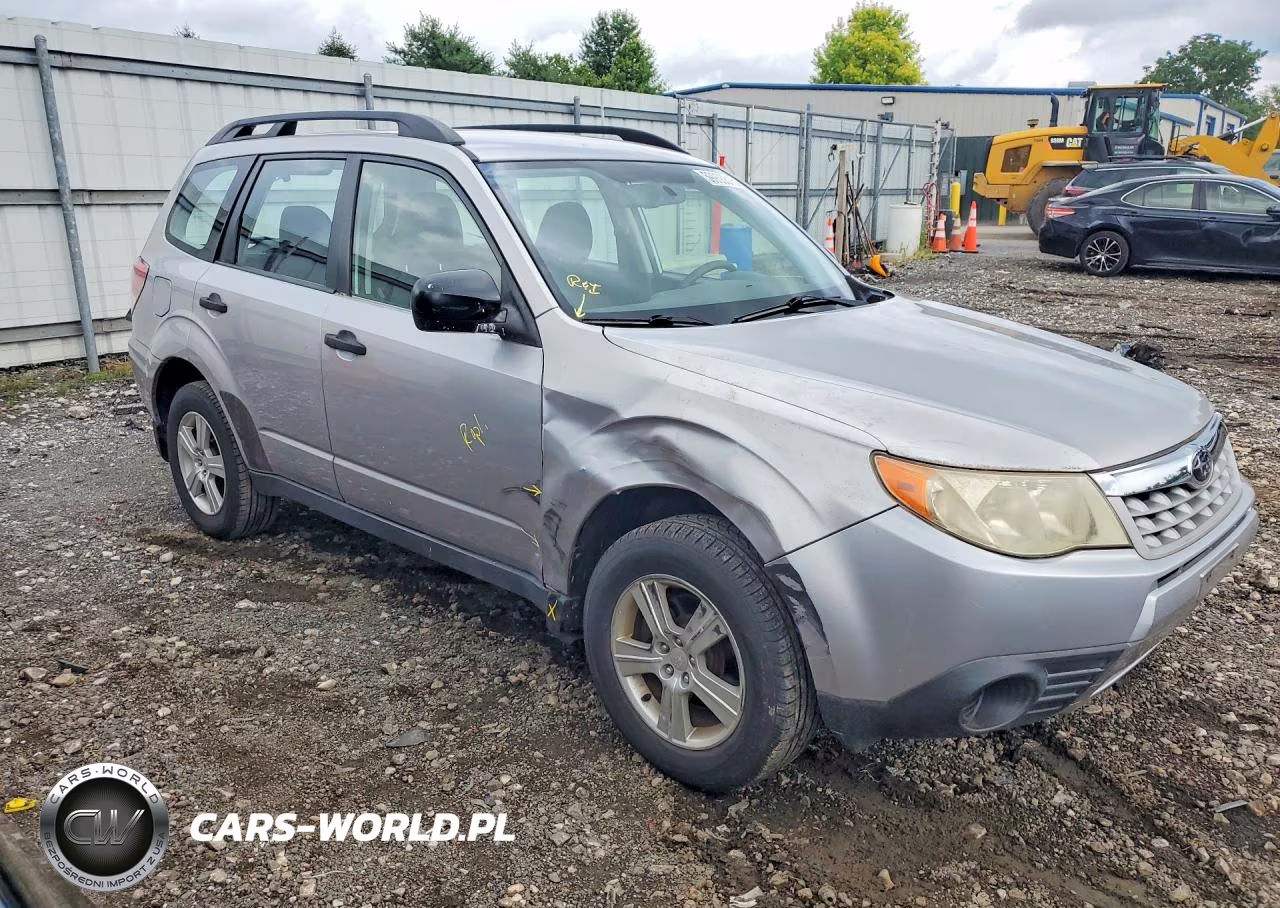 2012 Subaru Forester 2.5X VIN:JF2SHABC4CH466259 - 4