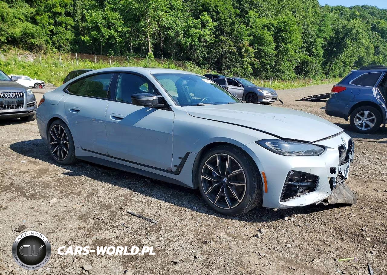 2022 BMW M440Xi Gran Coupe VIN:WBA13AW08NFN07030 - 4