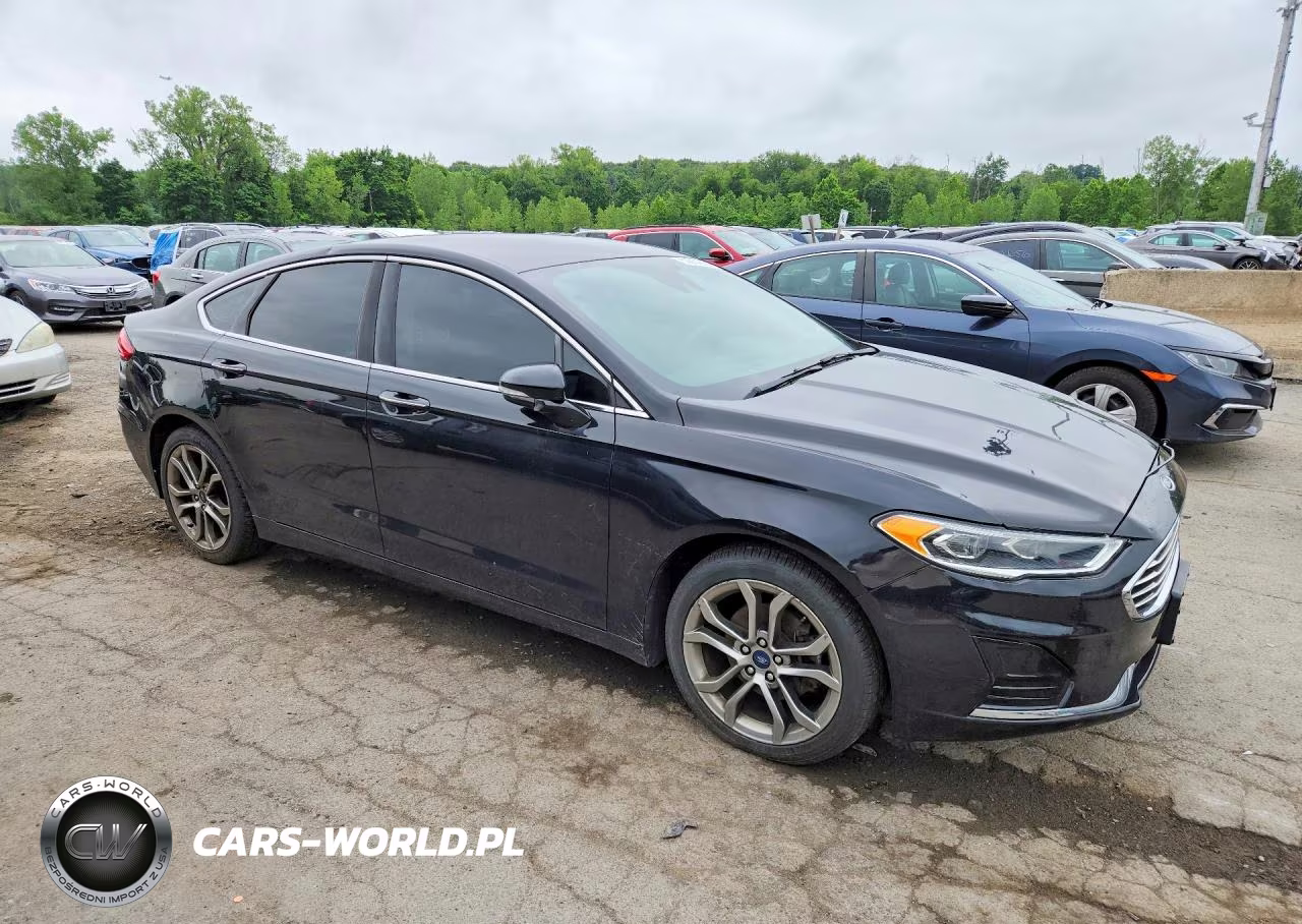 2019 Ford Fusion Sel VIN:3FA6P0CD7KR181644 - 4