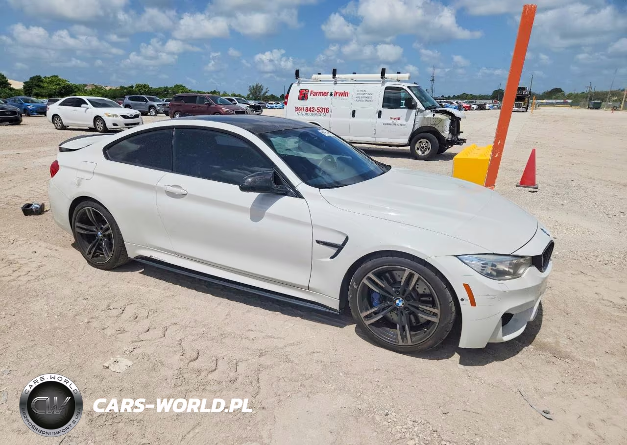 2015 BMW M4 VIN:WBS3R9C50FK333707 - 4