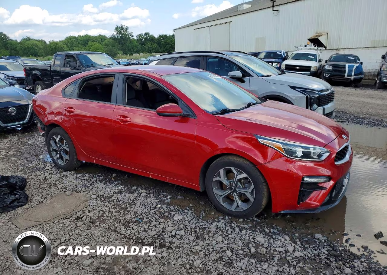 2019 Kia Forte Lxs VIN:3KPF24AD2KE069909 - 4