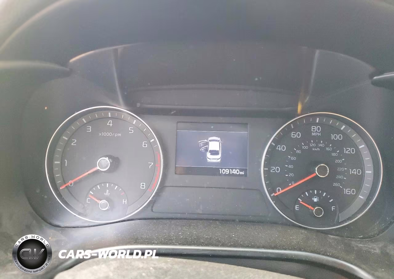 2019 Kia Forte Lxs VIN:3KPF24AD2KE069909 - 9