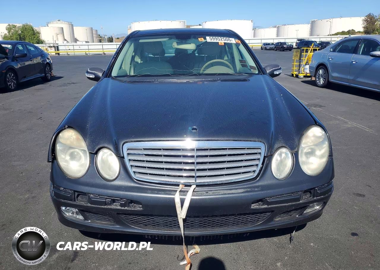 2004 Merz E Class E320 4D Seda VIN:WDBUF65J34A524813 - 5