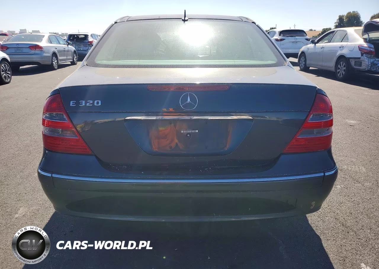 2004 Merz E Class E320 4D Seda VIN:WDBUF65J34A524813 - 6