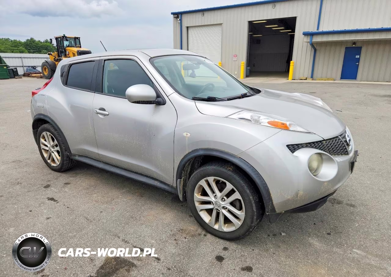 2011 Nissan Juke S VIN:JN8AF5MV7BT019981 - 4