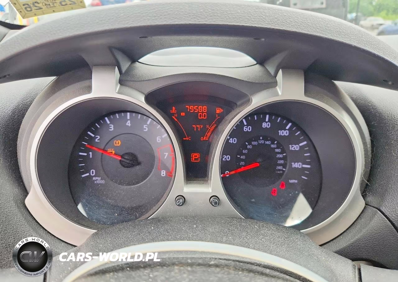 2011 Nissan Juke S VIN:JN8AF5MV7BT019981 - 9
