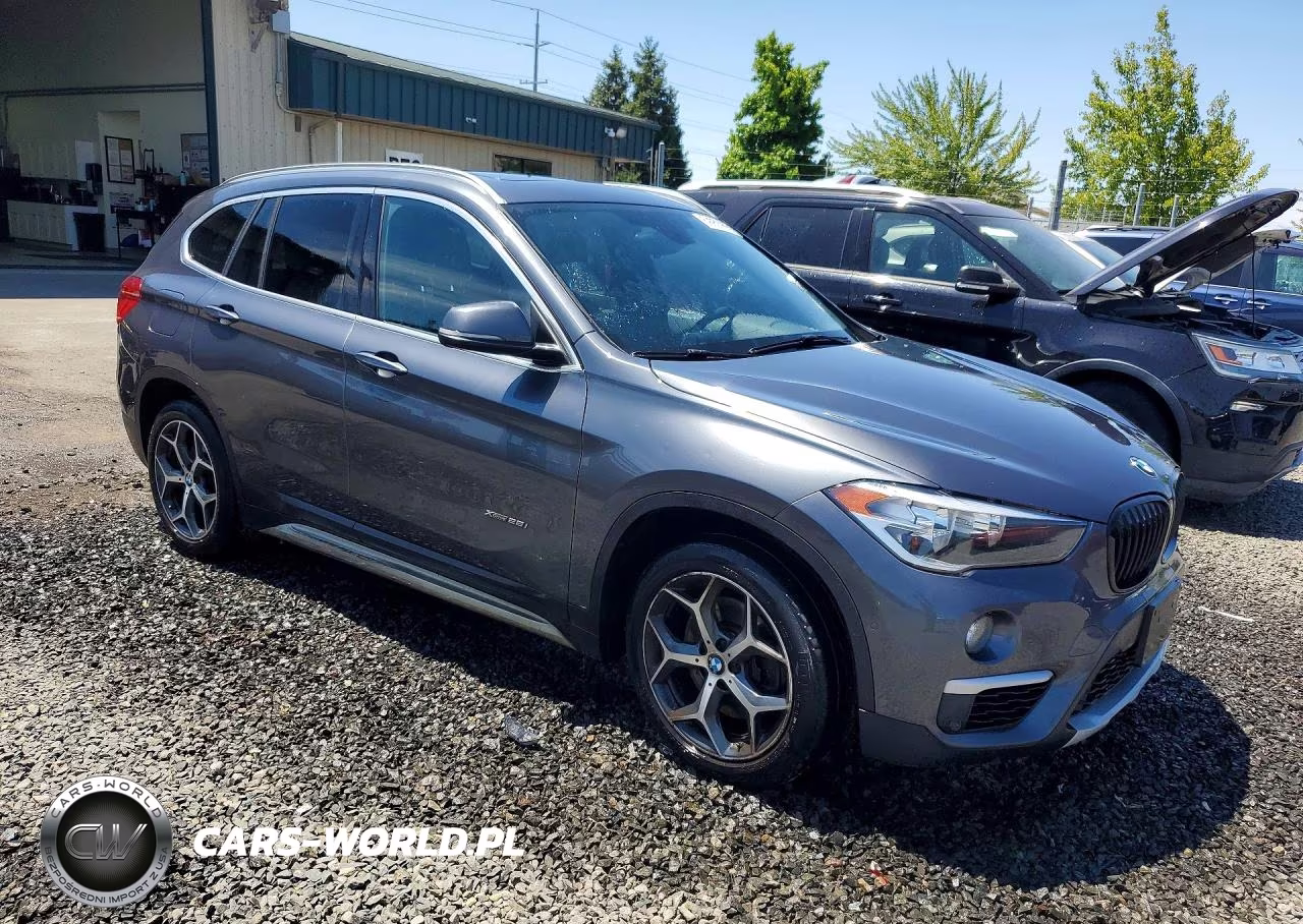 2016 BMW X1 xDrive28I VIN:WBXHT3C31G5F64616 - 4