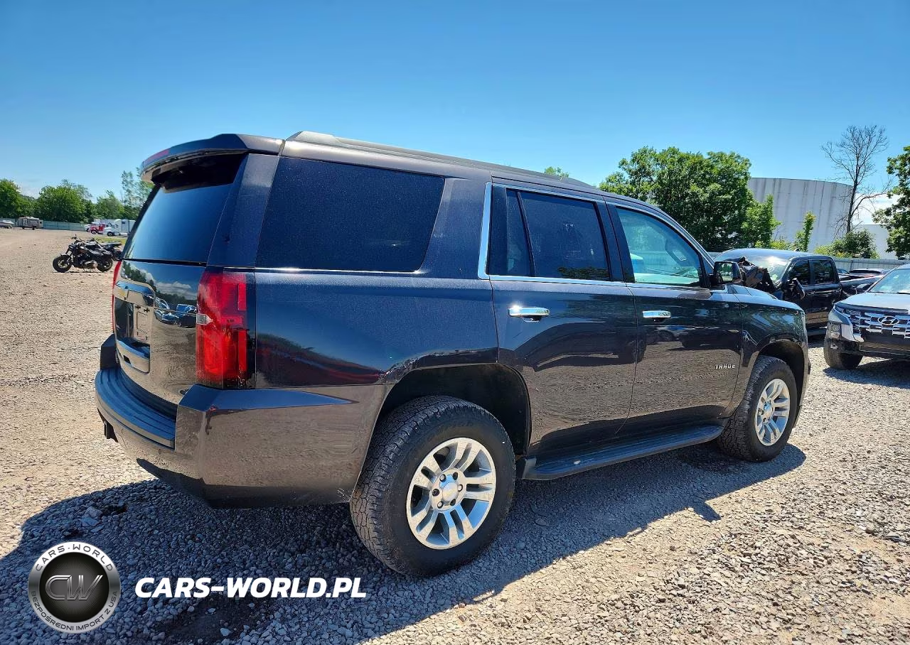 2017 Chevrolet Tahoe K1500 Lt VIN:1GNSKBKC3HR273177 - 3