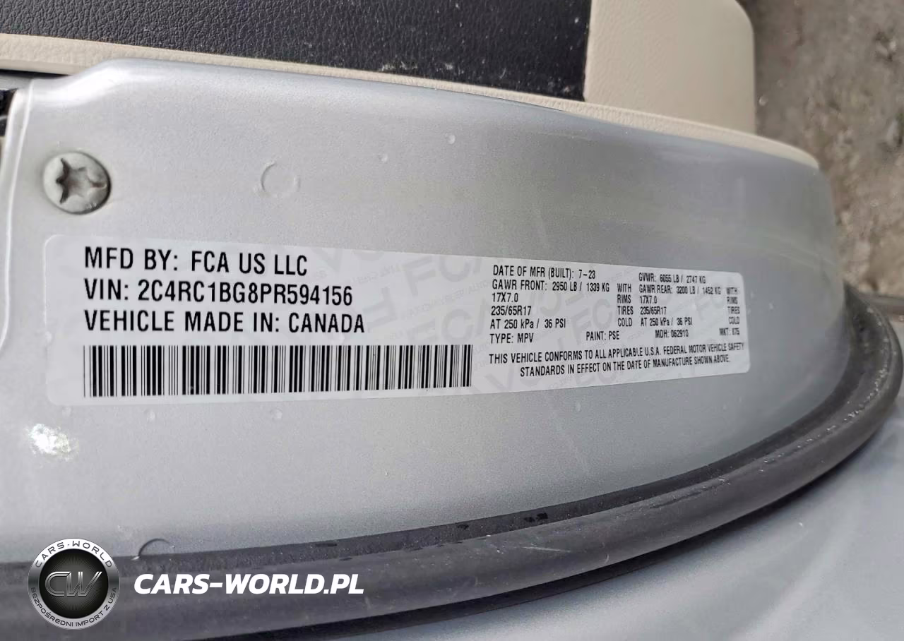 2023 Chrysler Pacifica Touring L VIN:2C4RC1BG8PR594156 - 13