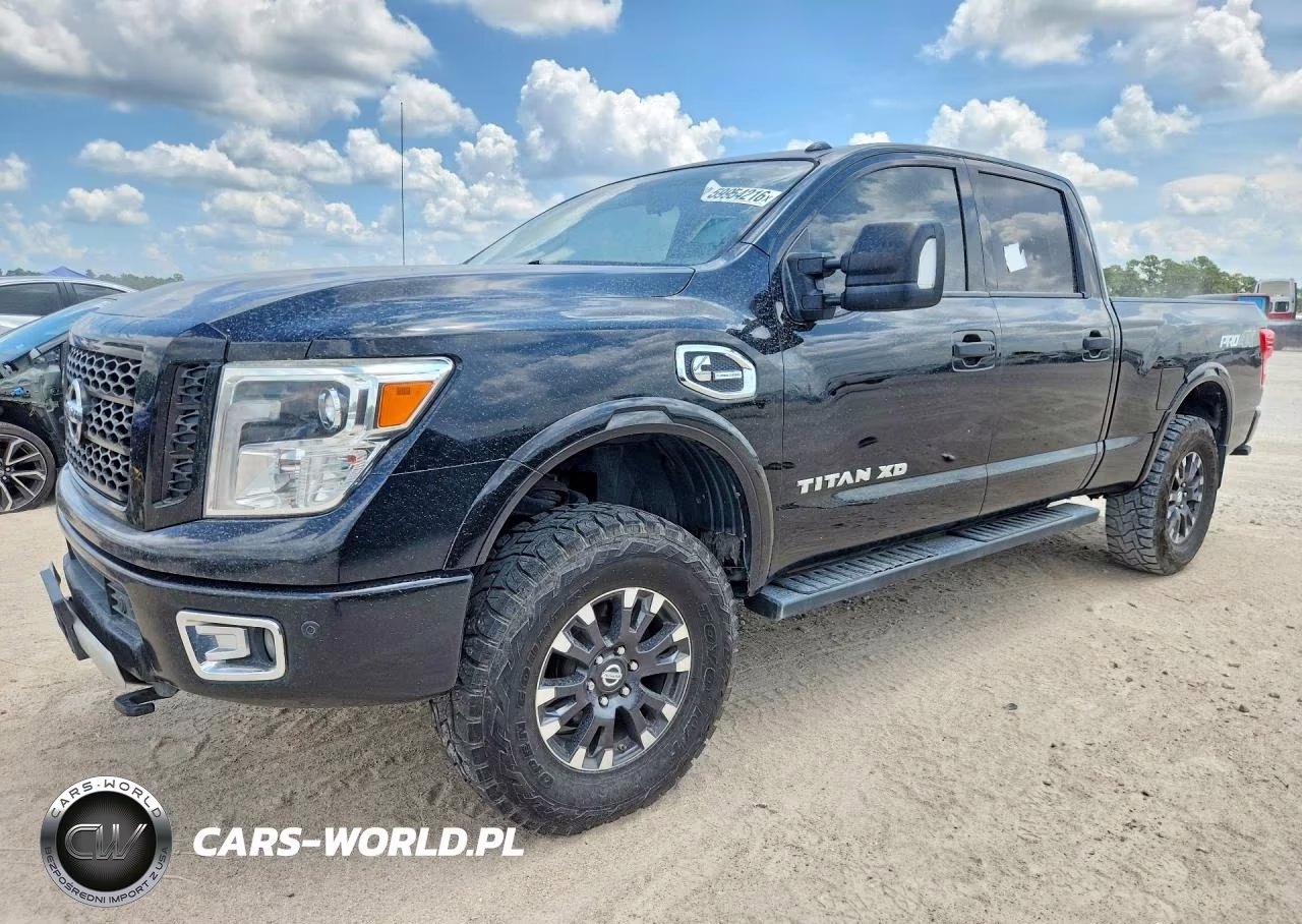 2018 Nissan Titan Xd Pro-4X – zdjęcie 1 z 12