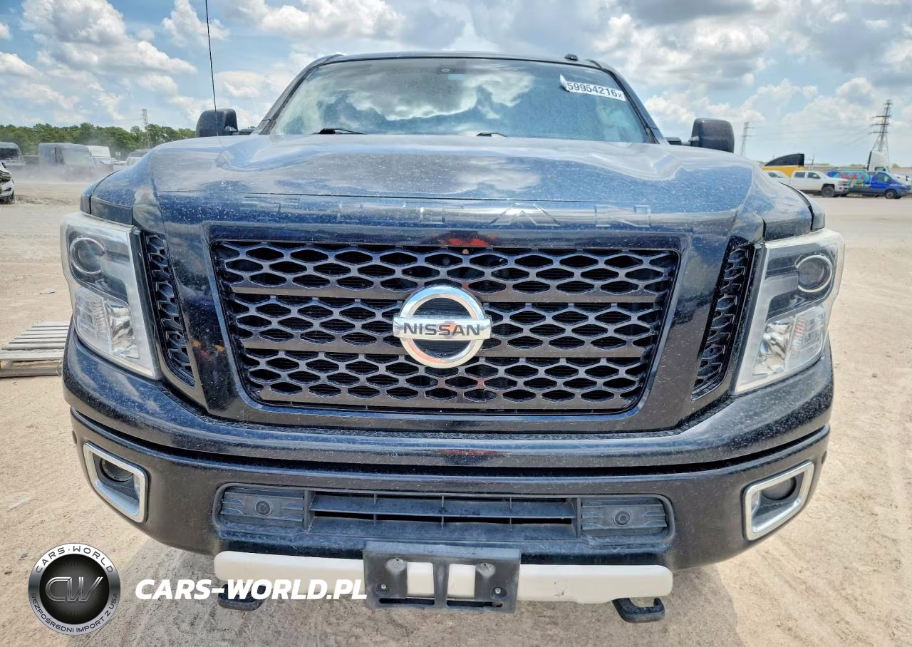 2018 Nissan Titan Xd Pro-4X VIN:1N6BA1F41JN533840 - 5