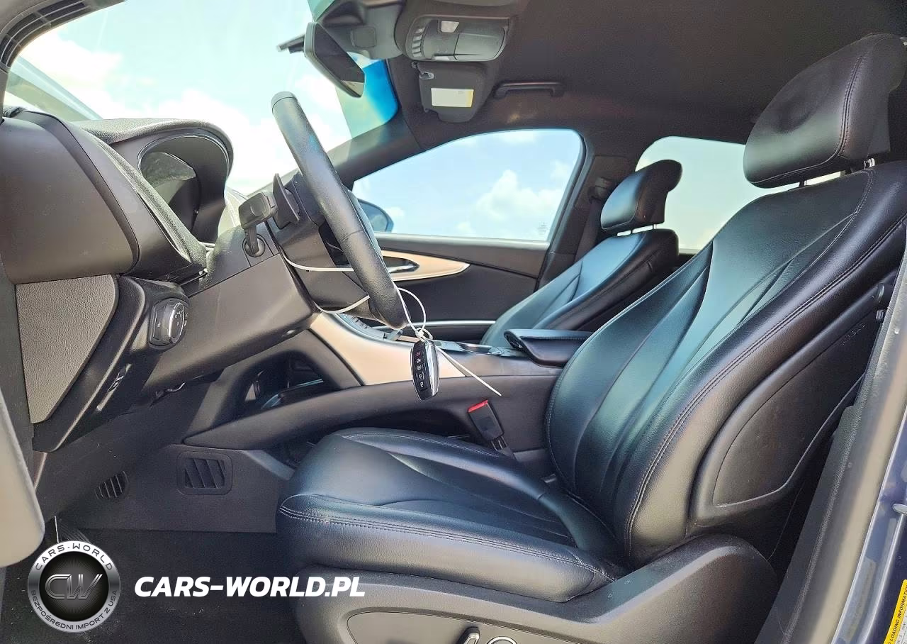 2019 Lincoln Nautilus VIN:2LMPJ6J99KBL22746 - 7