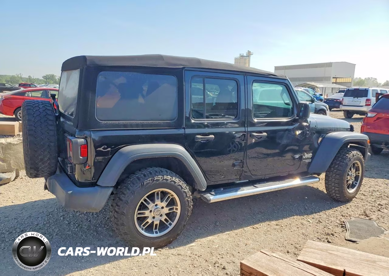 2019 Jeep Wrangler Unlimited Sport VIN:1C4HJXDN4KW554382 - 3