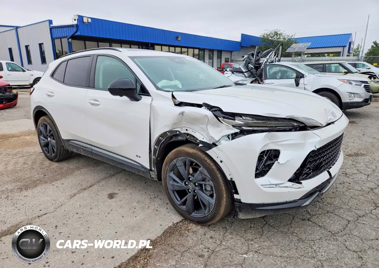 2025 Buick Envision Sport Touring VIN:LRBFZLE47SD033343 - 4