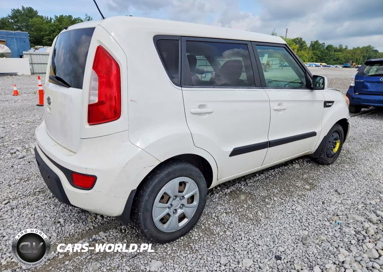 2012 Kia Soul Base VIN:KNDJT2A56C7450362 - 3
