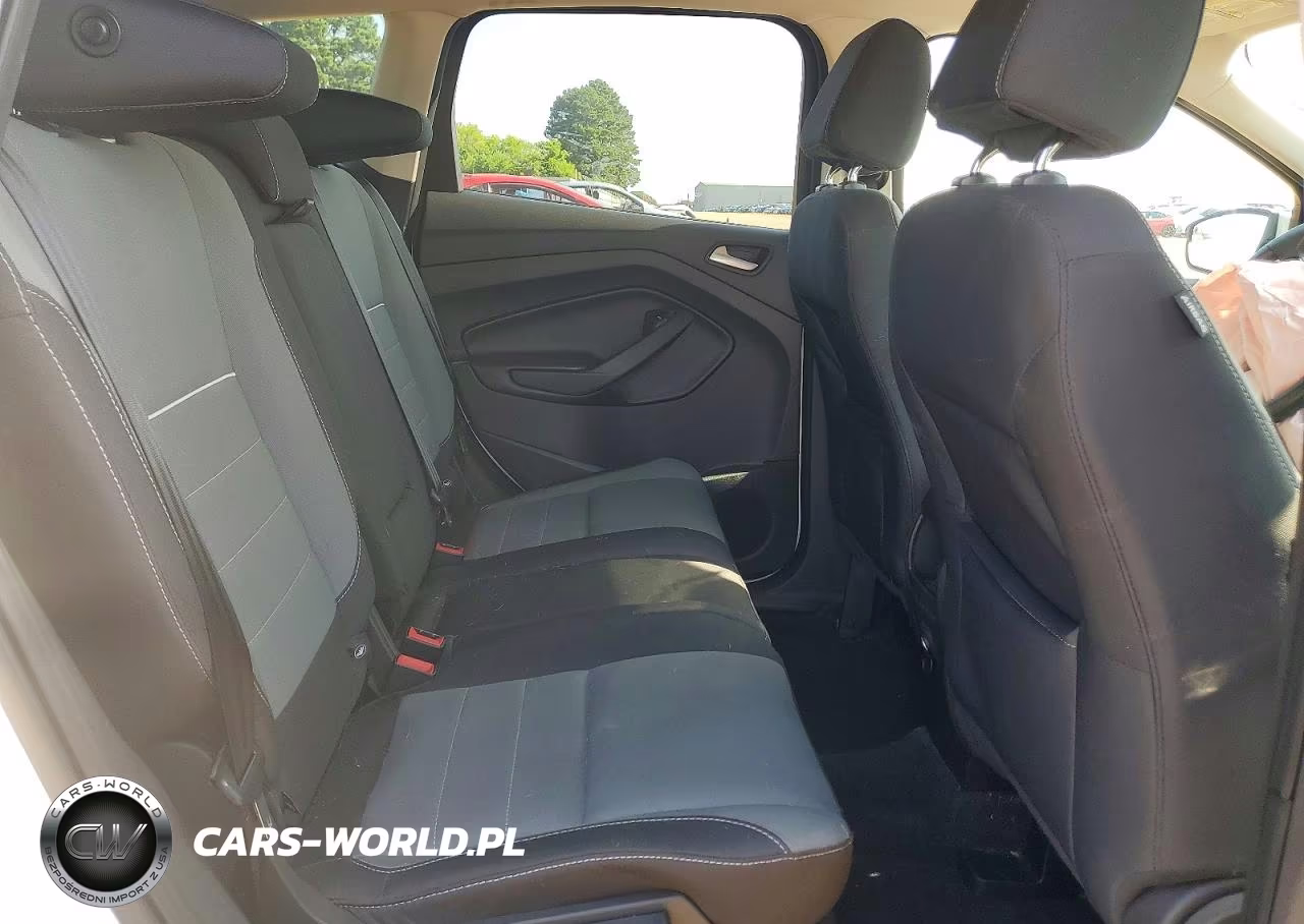 2015 Ford Escape Se VIN:1FMCU0G74FUC24017 - 10