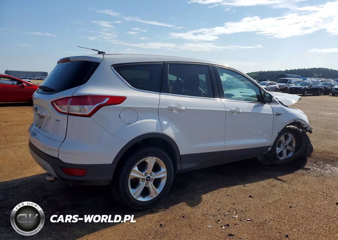 2015 Ford Escape Se VIN:1FMCU0G74FUC24017 - 3