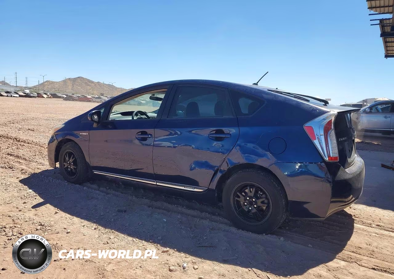2013 Toyota Prius Two VIN:JTDKN3DU2D1723177 - 2