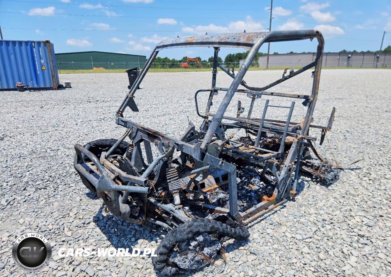 2021 Can-Am Defender Utility Vehicle VIN:3JBUKAX48MK001473 - 2