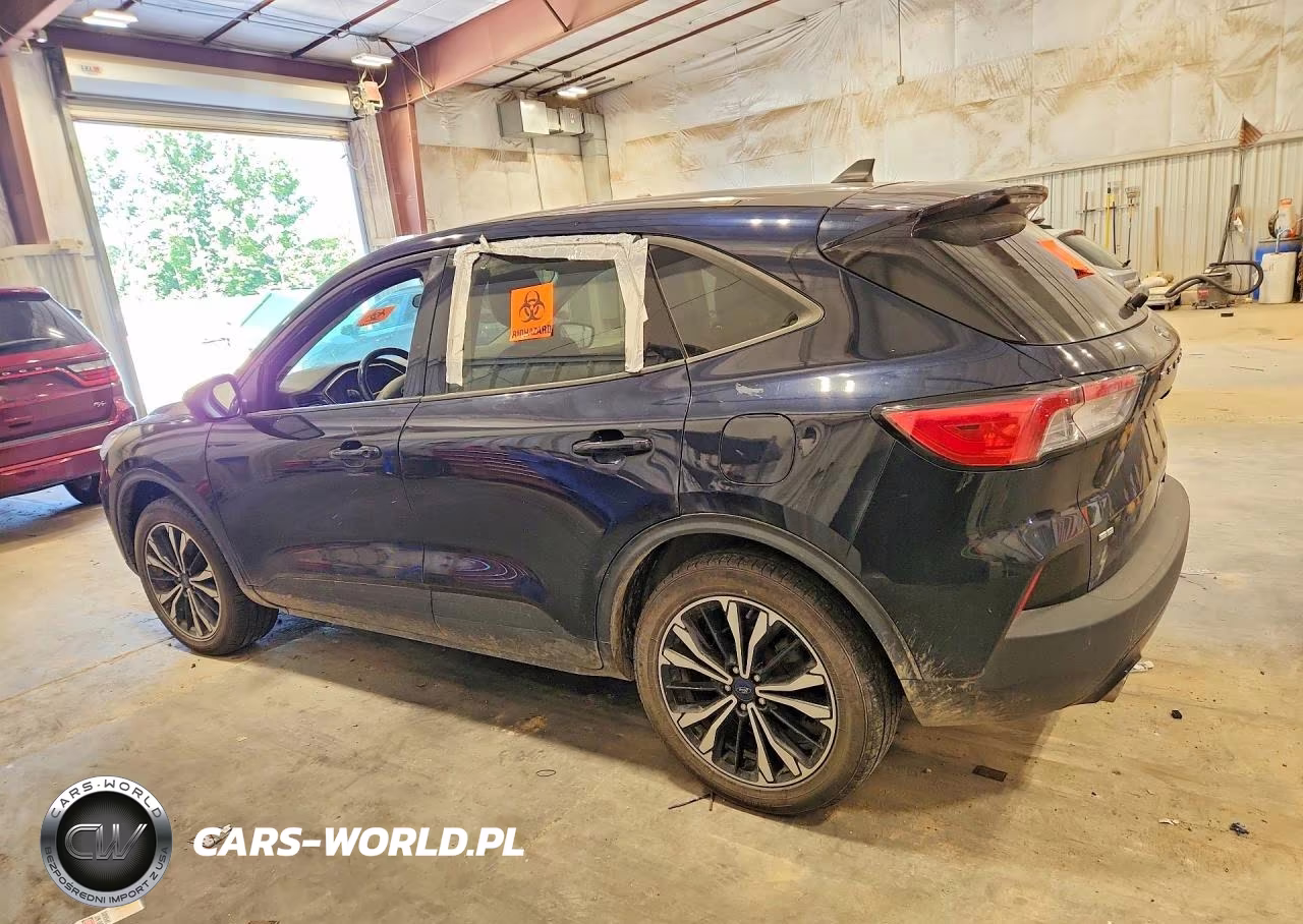 2021 Ford Escape Se VIN:1FMCU9G64MUB32723 - 2