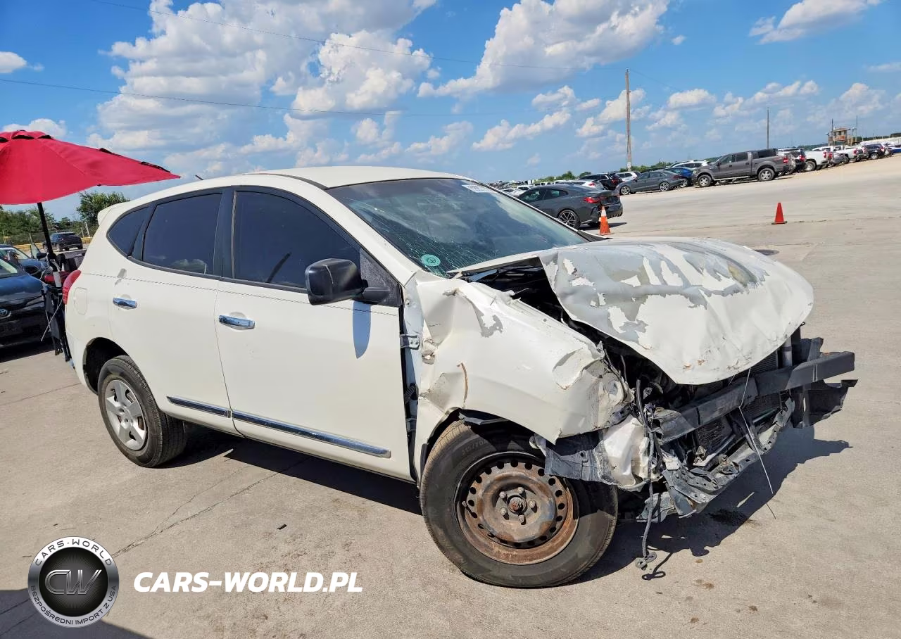 2013 Nissan Rogue S VIN:JN8AS5MT2DW545060 - 4