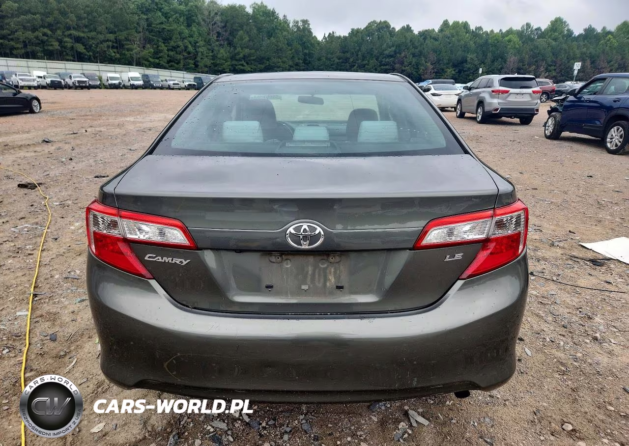 2014 Toyota Camry Le VIN:4T4BF1FK3ER402490 - 6