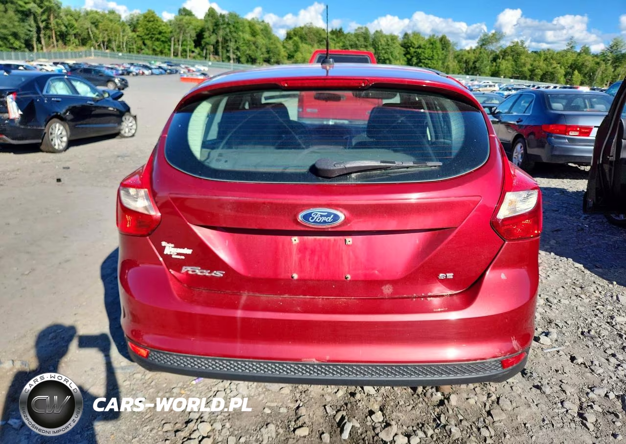 2014 Ford Focus Se VIN:1FADP3K28EL377703 - 6