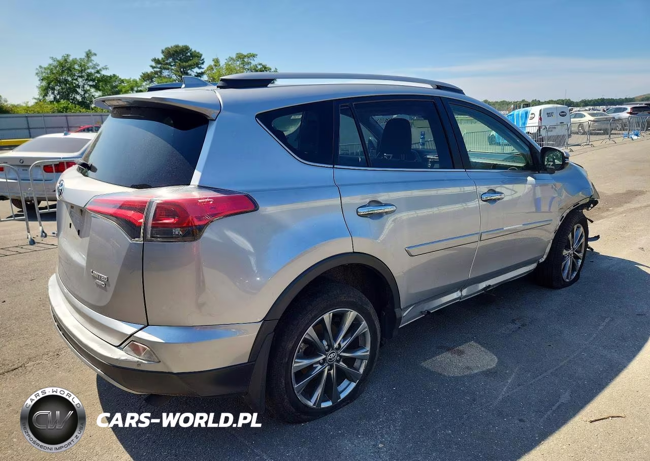 2018 Toyota Rav4 Limited VIN:JTMDFREV2JJ201659 - 3