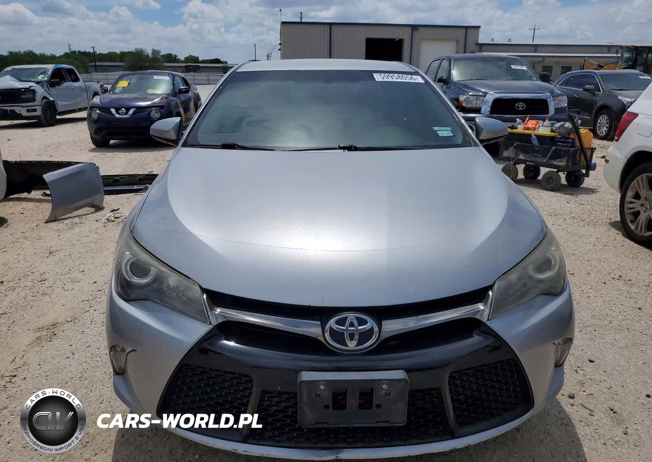 2017 Toyota Camry Se VIN:4T1BF1FK3HU372633 - 5