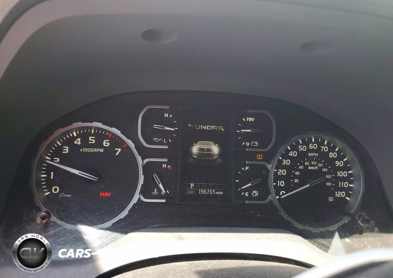 2018 Toyota Tundra Sr5 VIN:5TFRY5F1XJX230294 - 9