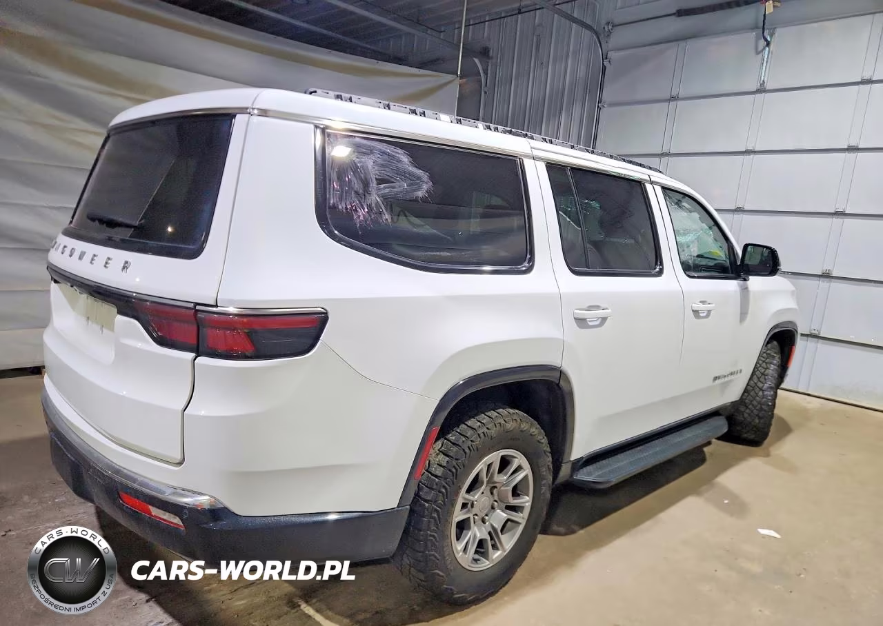 2023 Jeep Wagoneer Series I VIN:1C4SJVAP0PS569931 - 3