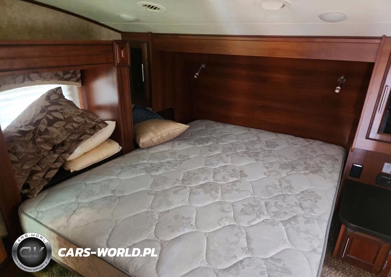 2017 Jayco Eagle Camper VIN:1UJCJ0BR5H1PR0245 - 5