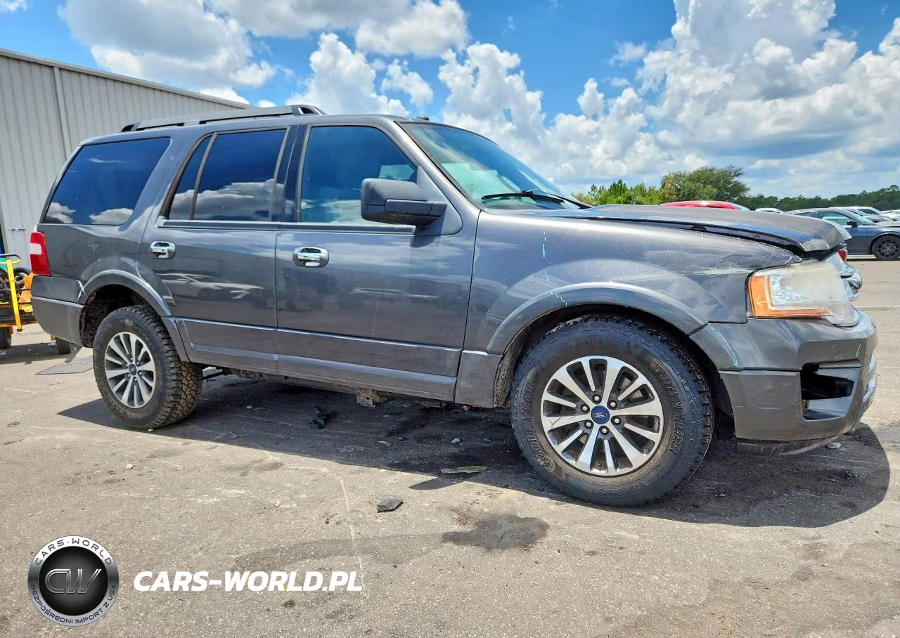 2017 Ford Expedition Xlt VIN:1FMJU1JT4HEA68285 - 4
