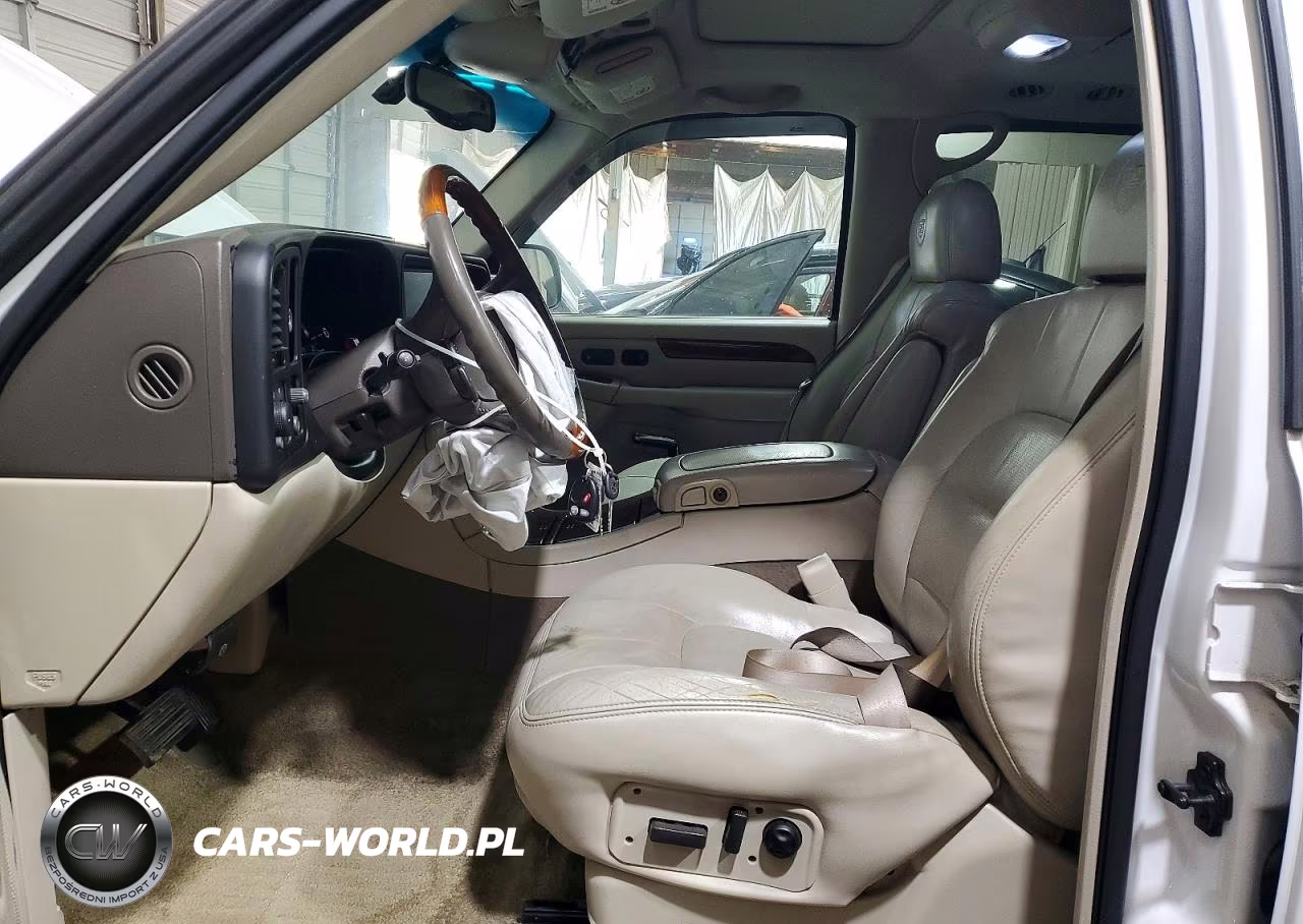 2002 Cadillac Escalade Luxury VIN:1GYEK63N02R109772 - 7