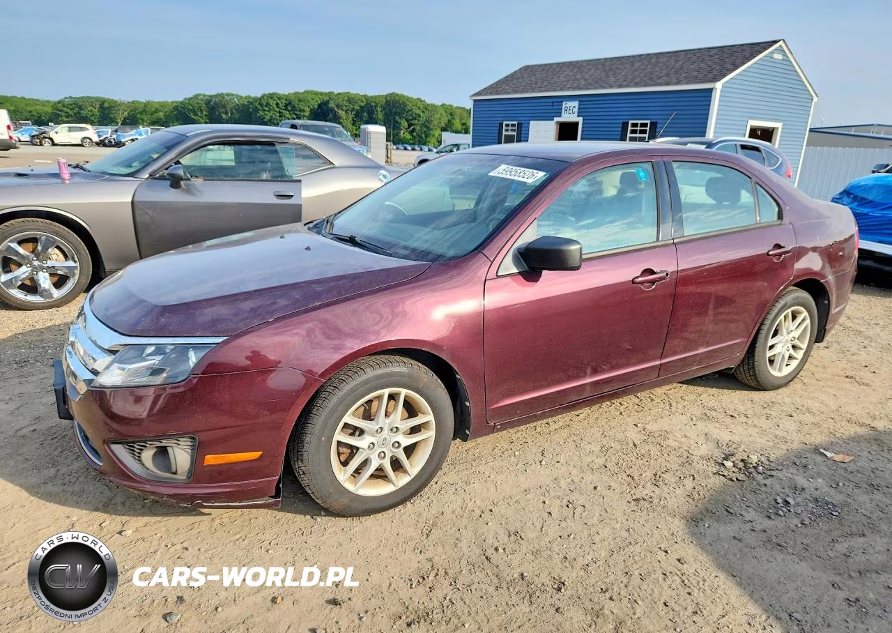 2011 Ford Fusion S