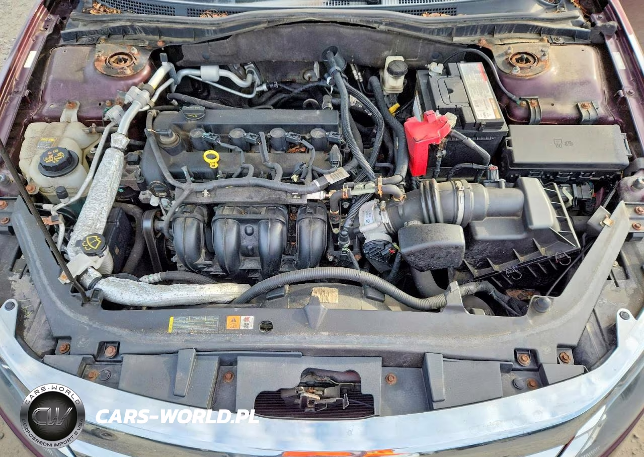 2011 Ford Fusion S VIN:3FAHP0GA0BR131144 - 11