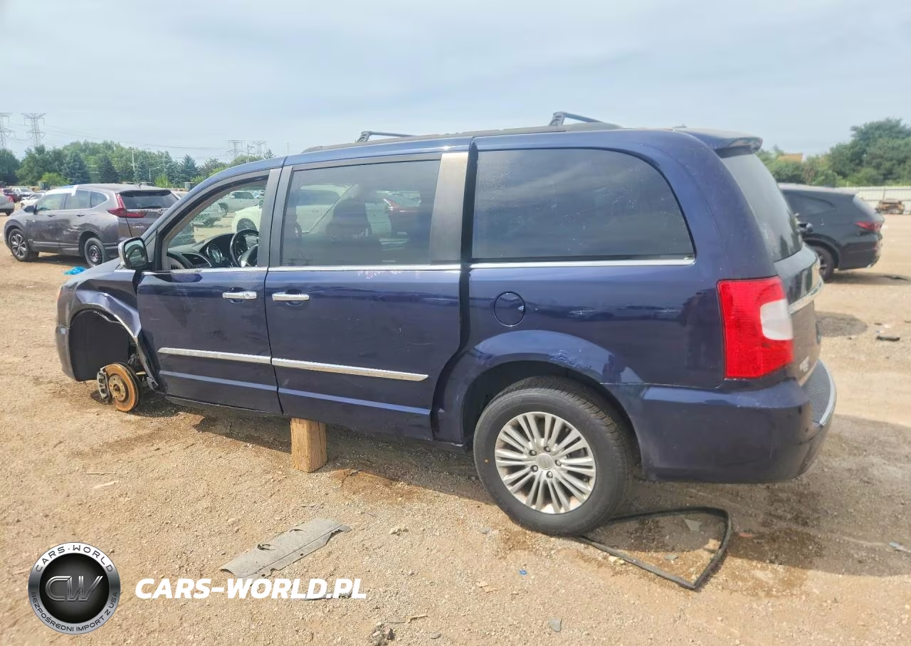 2015 Chrysler Town & Country Touring L VIN:2C4RC1CG4FR630566 - 2