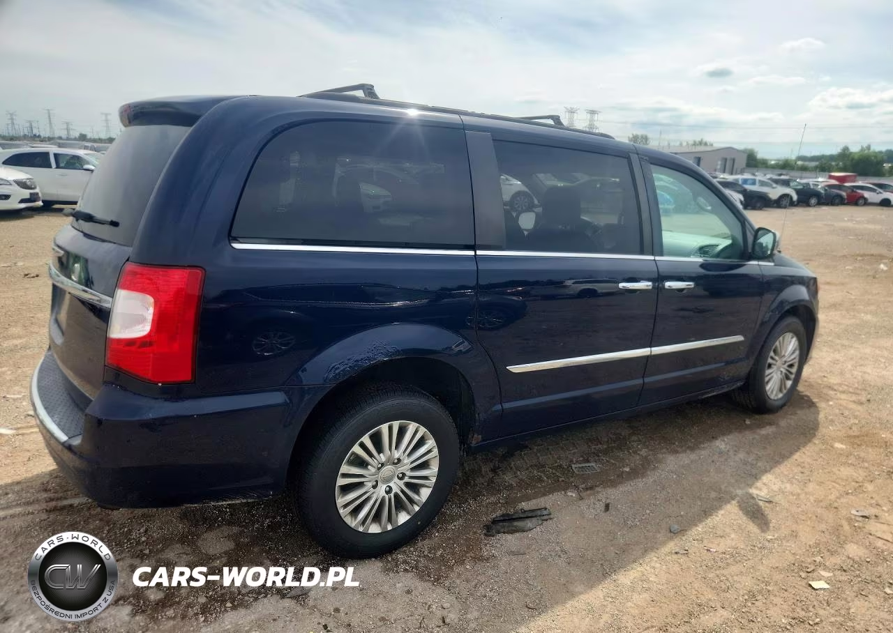 2015 Chrysler Town & Country Touring L VIN:2C4RC1CG4FR630566 - 3