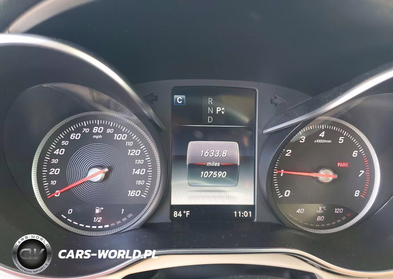 2017 Mercedes-Benz 300 C VIN:55SWF4KB4HU230666 - 9