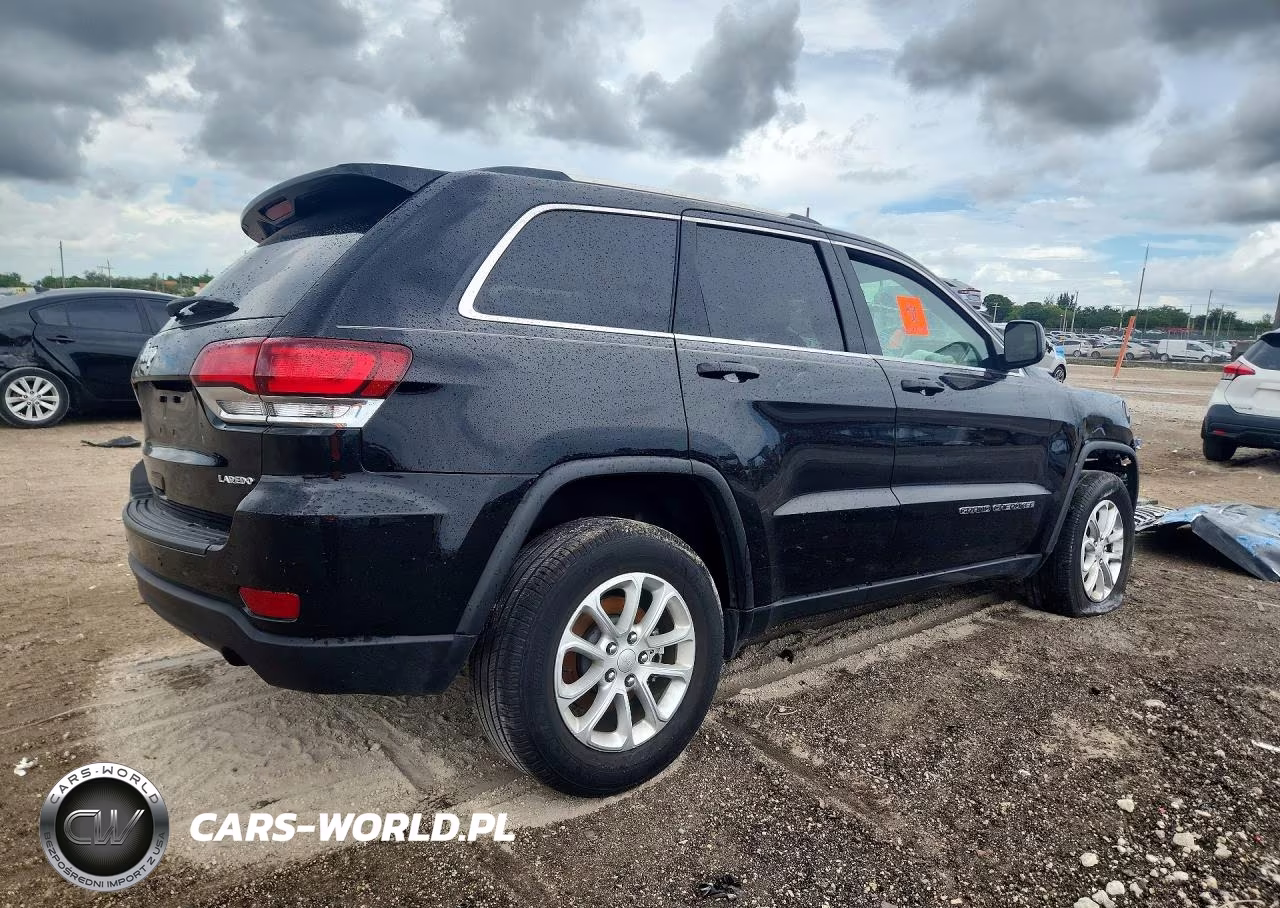 2021 Jeep Grand Cherokee Laredo VIN:1C4RJEAGXMC551229 - 3